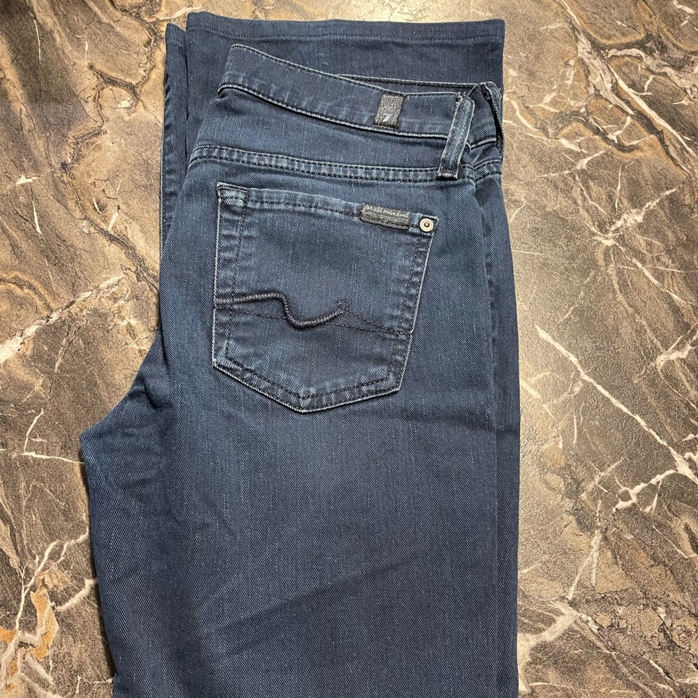 7famk size 25/30 jeans!